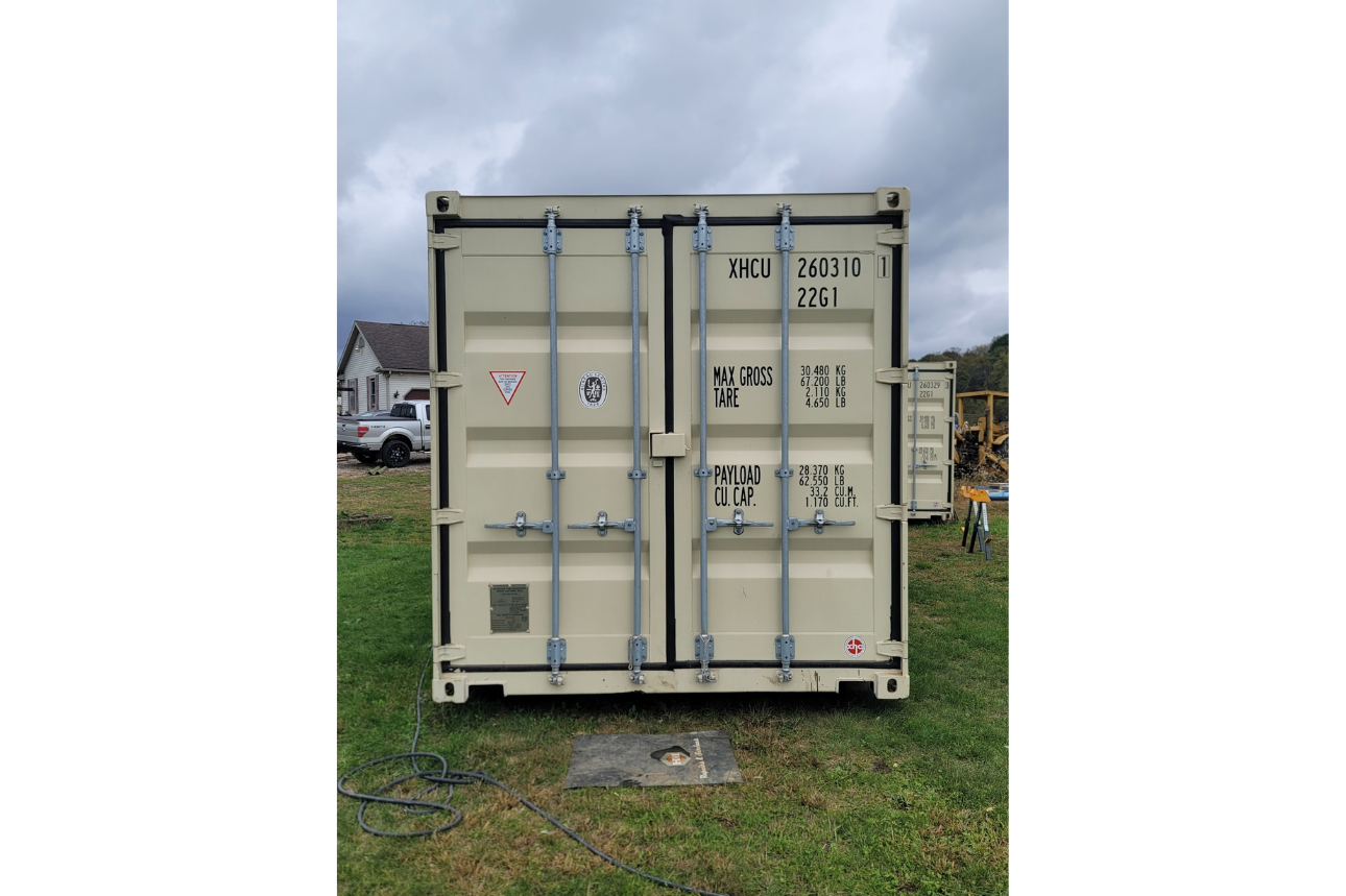 20ft standard 1 trip modified shipping container with man door (20mod1trip) 20ft standard 1 trip modified shipping container with man door (20mod1trip)