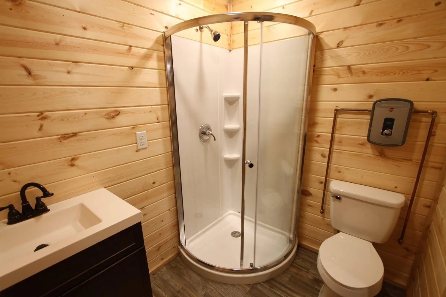 40ft retreat cabin shipping container (40hcrcbn) 40ft retreat cabin shipping container (40hcrcbn)