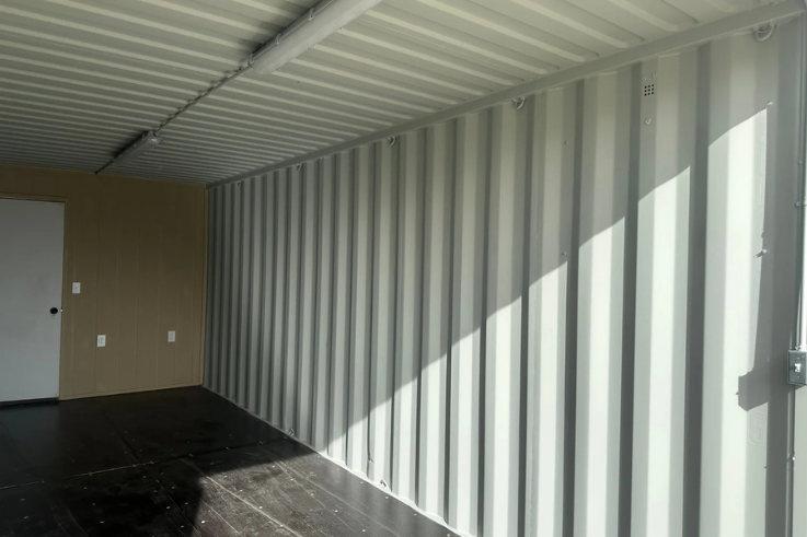 40ft mobile office shipping container with storage (18/22) (40stmos1822) 40ft mobile office shipping container with storage (18/22) (40stmos1822)