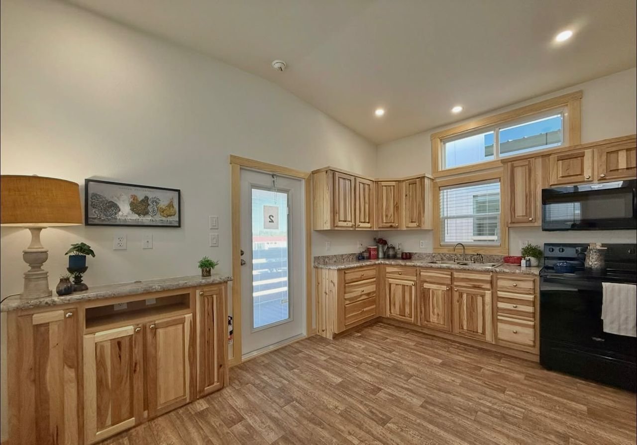 2023 platinum "cardinal" 1 bed/1 bath 399 sq foot rv park model quantity 2023 platinum "cardinal" 1 bed/1 bath 399 sq foot rv park model quantity