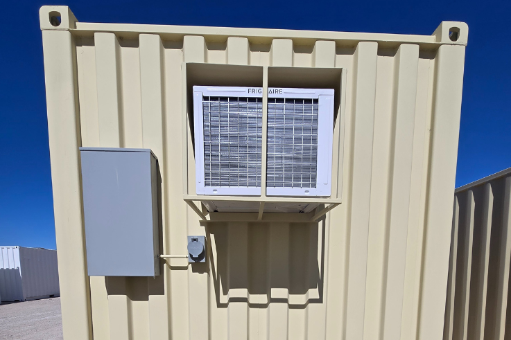 20ft shipping container office (insulated / with siding) (20stofis) 20ft shipping container office (insulated / with siding) (20stofis)