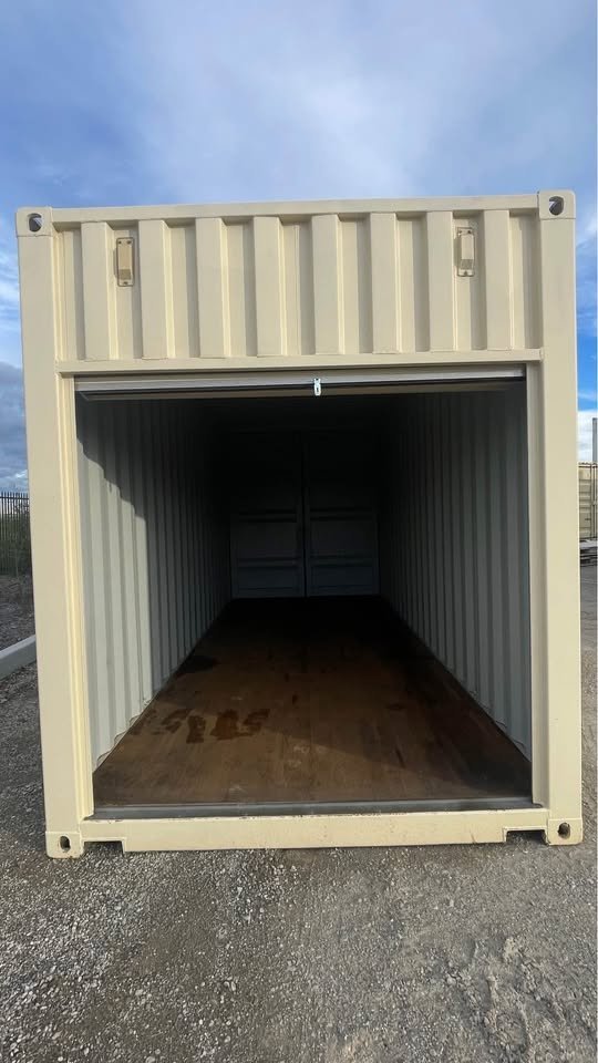 secure 20ft roller door container secure 20ft roller door container