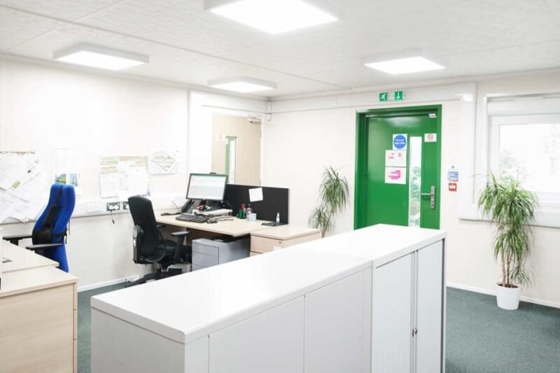 (3 bay) compliant modular building (3 bay) compliant modular building