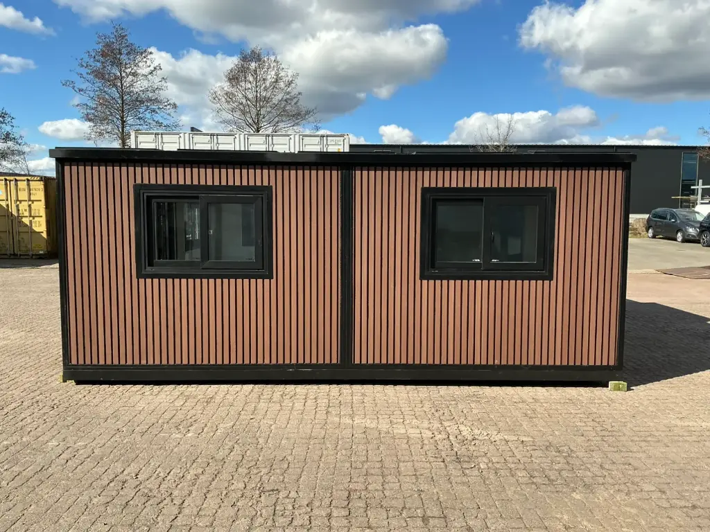 mobile living unit / tiny home with bathroom mobile living unit / tiny home with bathroom