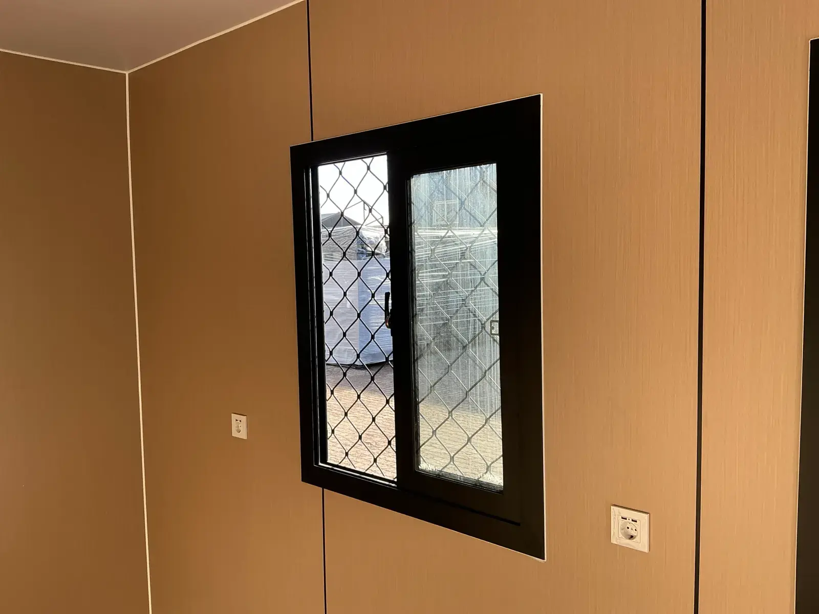 double container house (12 meters / 40 feet hq) double container house (12 meters / 40 feet hq)