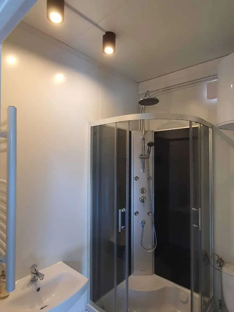 housing container 3.00 x 8.00 m housing container 3.00 x 8.00 m