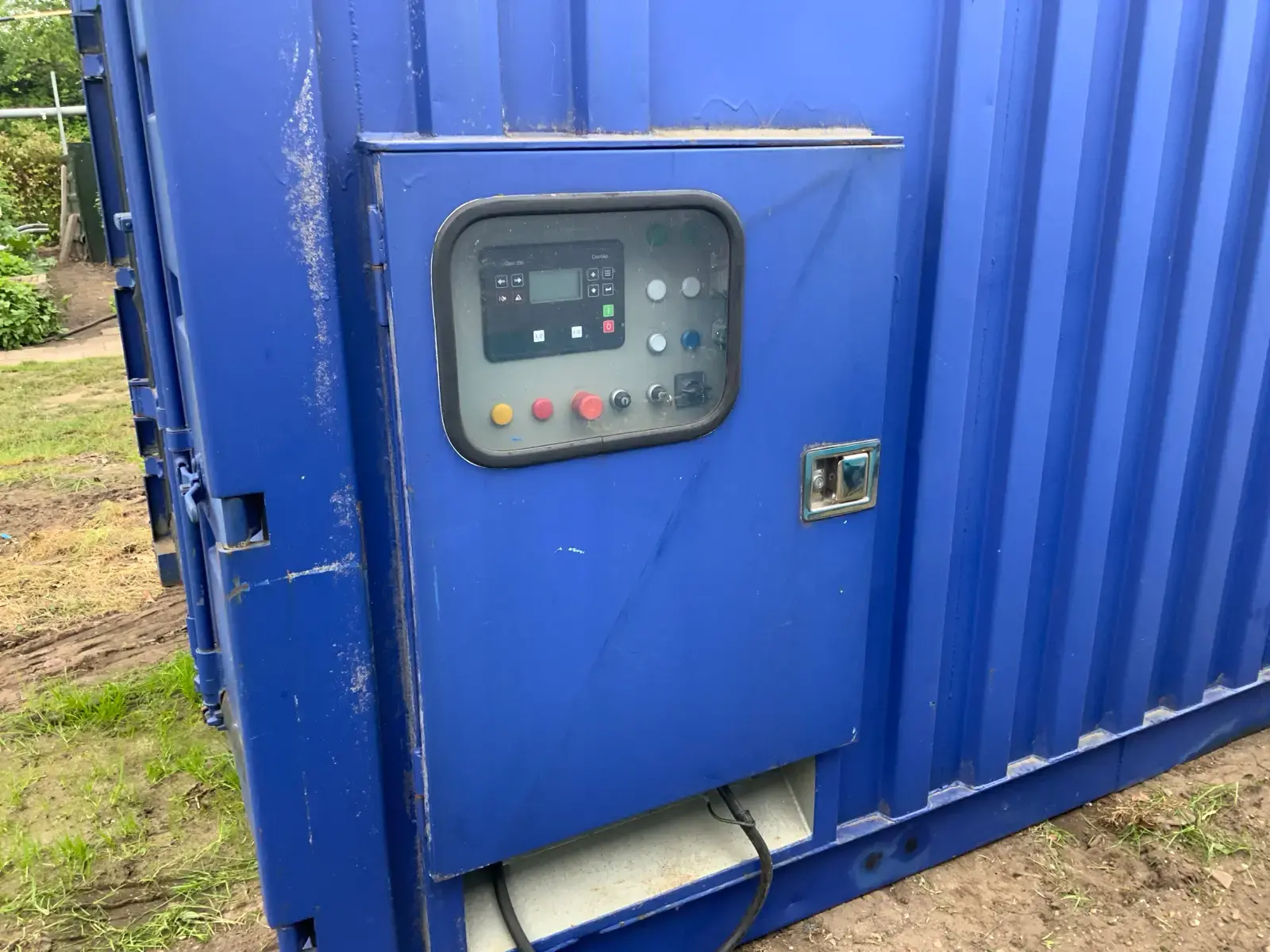 1991 cummens containerized emergency generator (used) watch the video 1991 cummens containerized emergency generator (used) watch the video