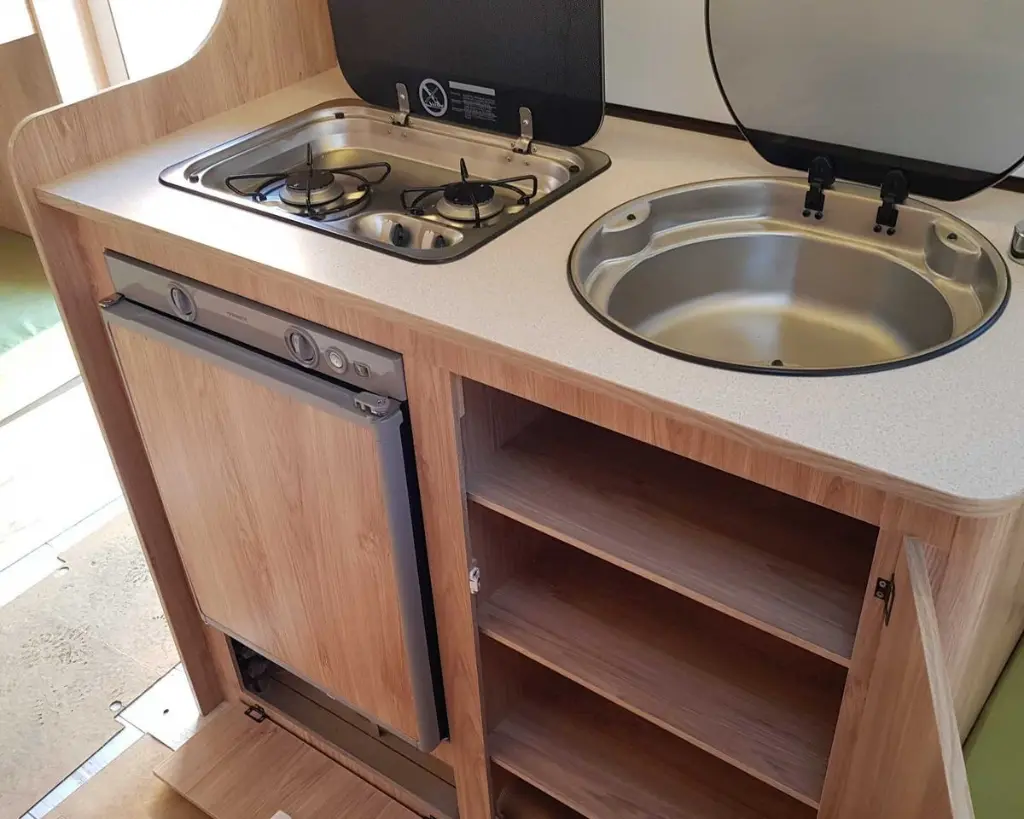 family caravan trailers family caravan trailers