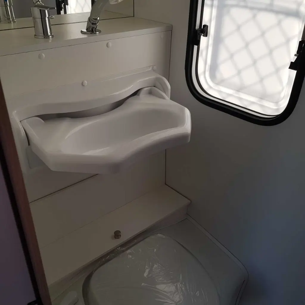 family caravan trailers family caravan trailers