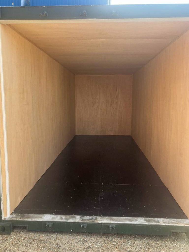 20 foot container lined with plywood 20 foot container lined with plywood