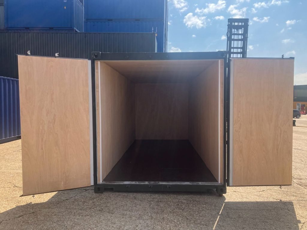 20 foot container lined with plywood 20 foot container lined with plywood