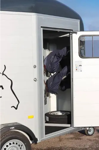 horsebox – freedom horse – luxury touring jumping – 2 person – new horsebox – freedom horse – luxury touring jumping – 2 person – new