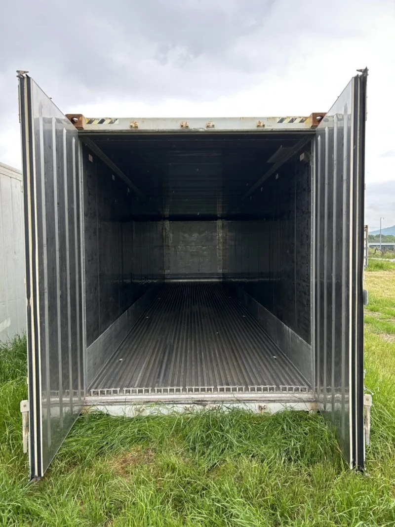 2009 40′ high cube refrigerated storage container – ccr18757 2009 40′ high cube refrigerated storage container – ccr18757