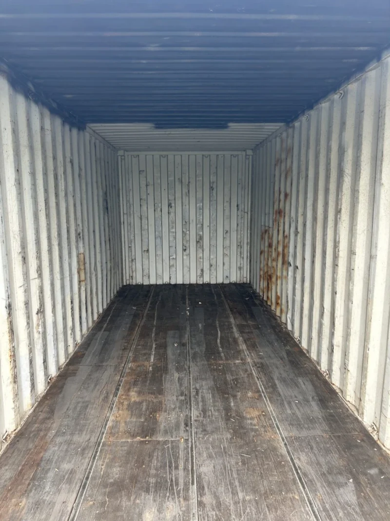 20′ shipping container ccr18113 20′ shipping container ccr18113