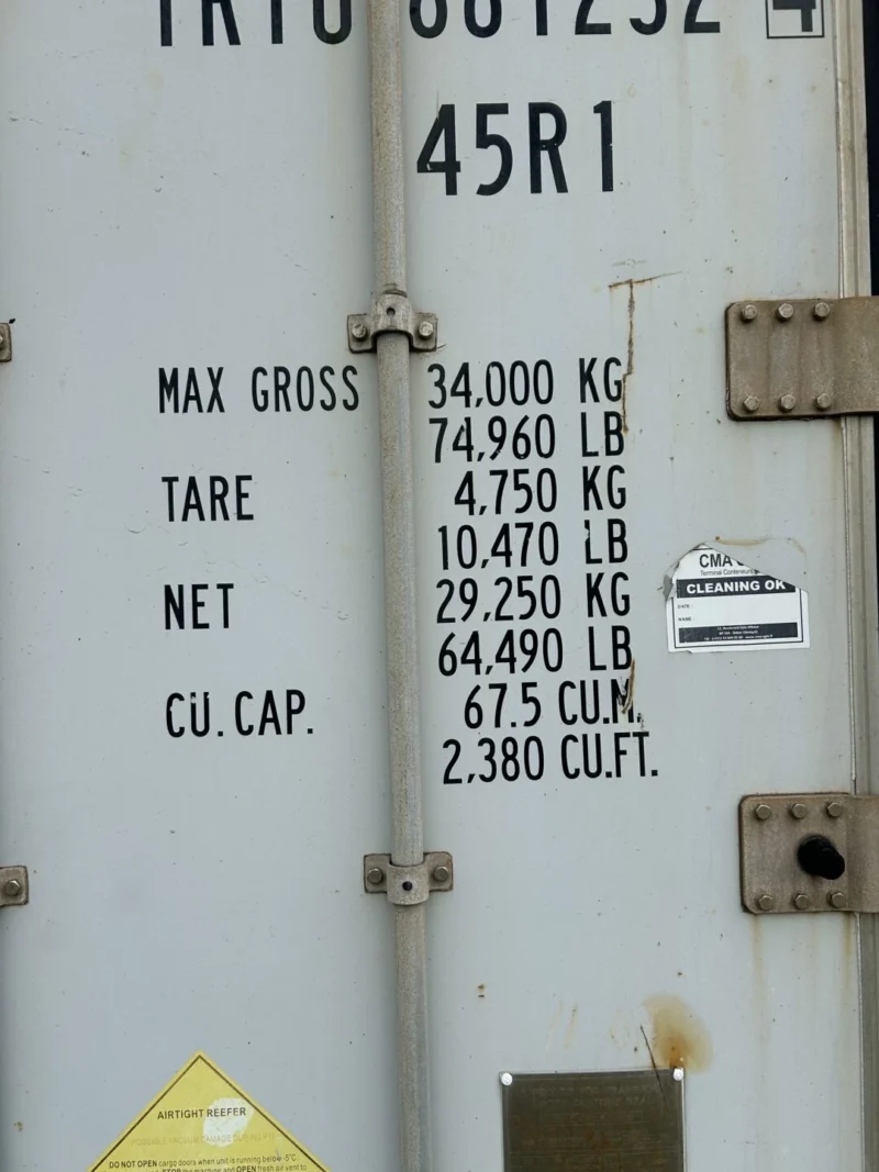 2009 40′ high cube refrigerated storage container – ccr18757 2009 40′ high cube refrigerated storage container – ccr18757