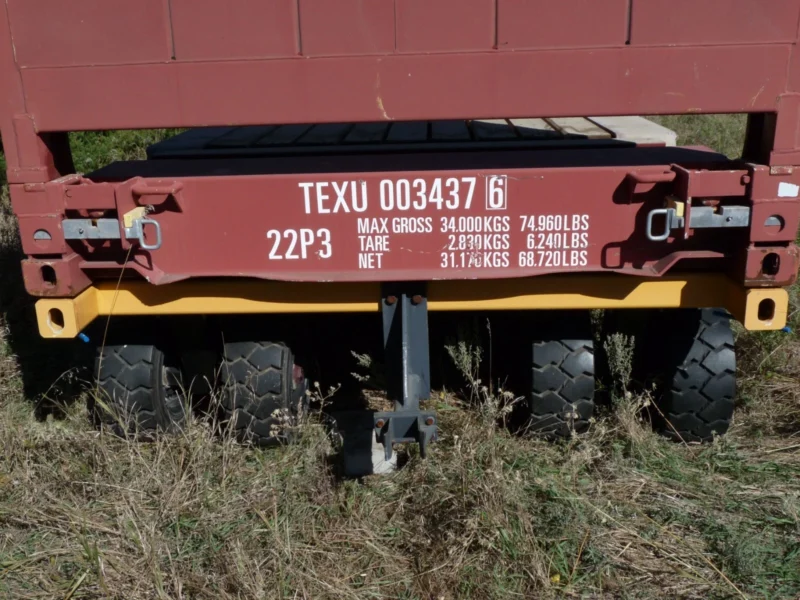 20′ flat rack shipping container – one trip, for equipment, oversize items 20′ flat rack shipping container – one trip, for equipment, oversize items