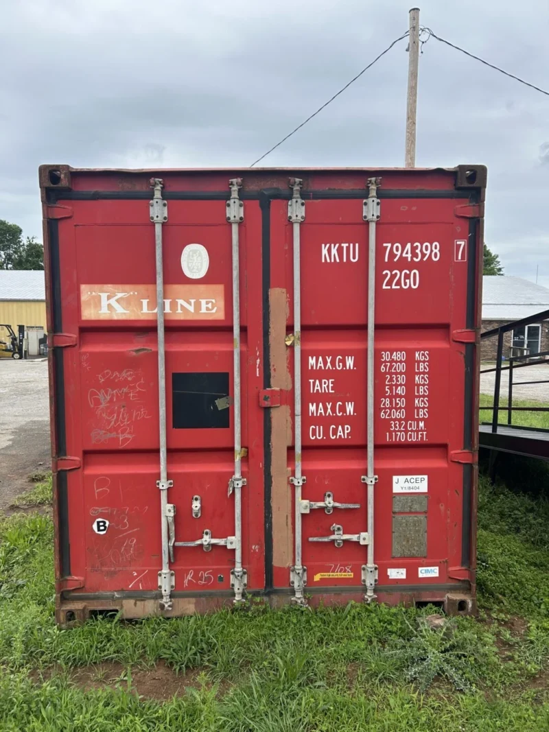 20′ shipping container ccr18113 20′ shipping container ccr18113